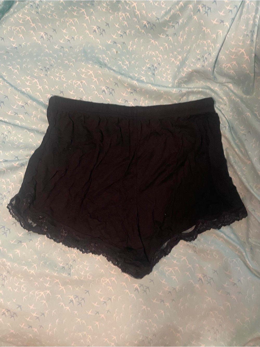 Lace-Trim Sleep Shorts - Red & Black - Picture 6 of 7